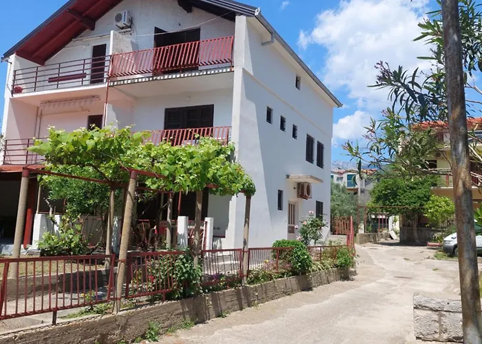 Apartman Sucuraj